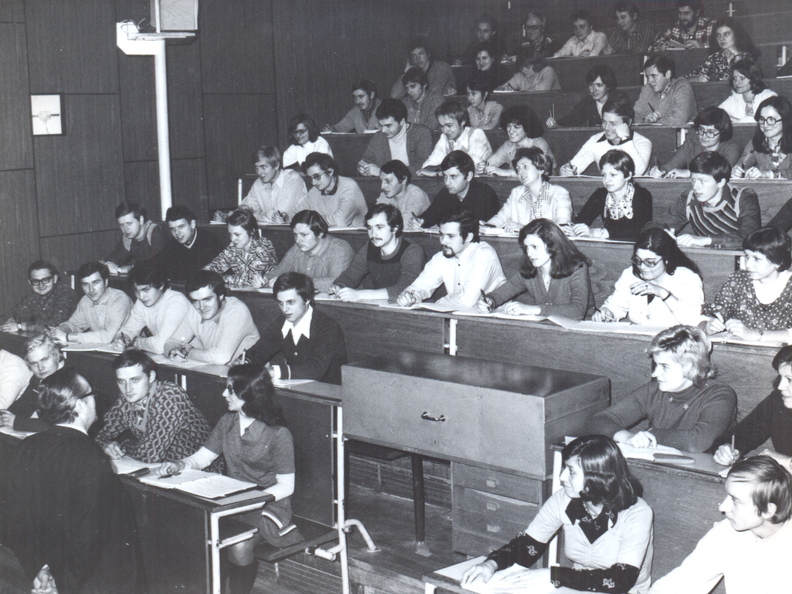Přednáška v posluchárně A1 AF VŠZ Praha 10-1976