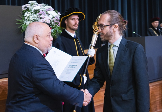 Předání Ceny ministra zemědělství při promoci PEF